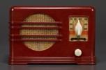 Rare Wilcox-Gay Radio A51 ’L’il Champ’ in Oxblood Red